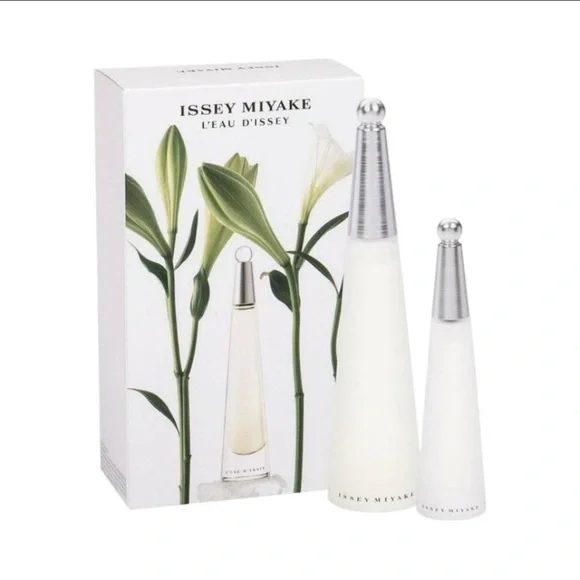 ISSEY MIYAKE
Issey Miyake L'Eau d'Issey Le Sel 8ml - Picture 3 of 5